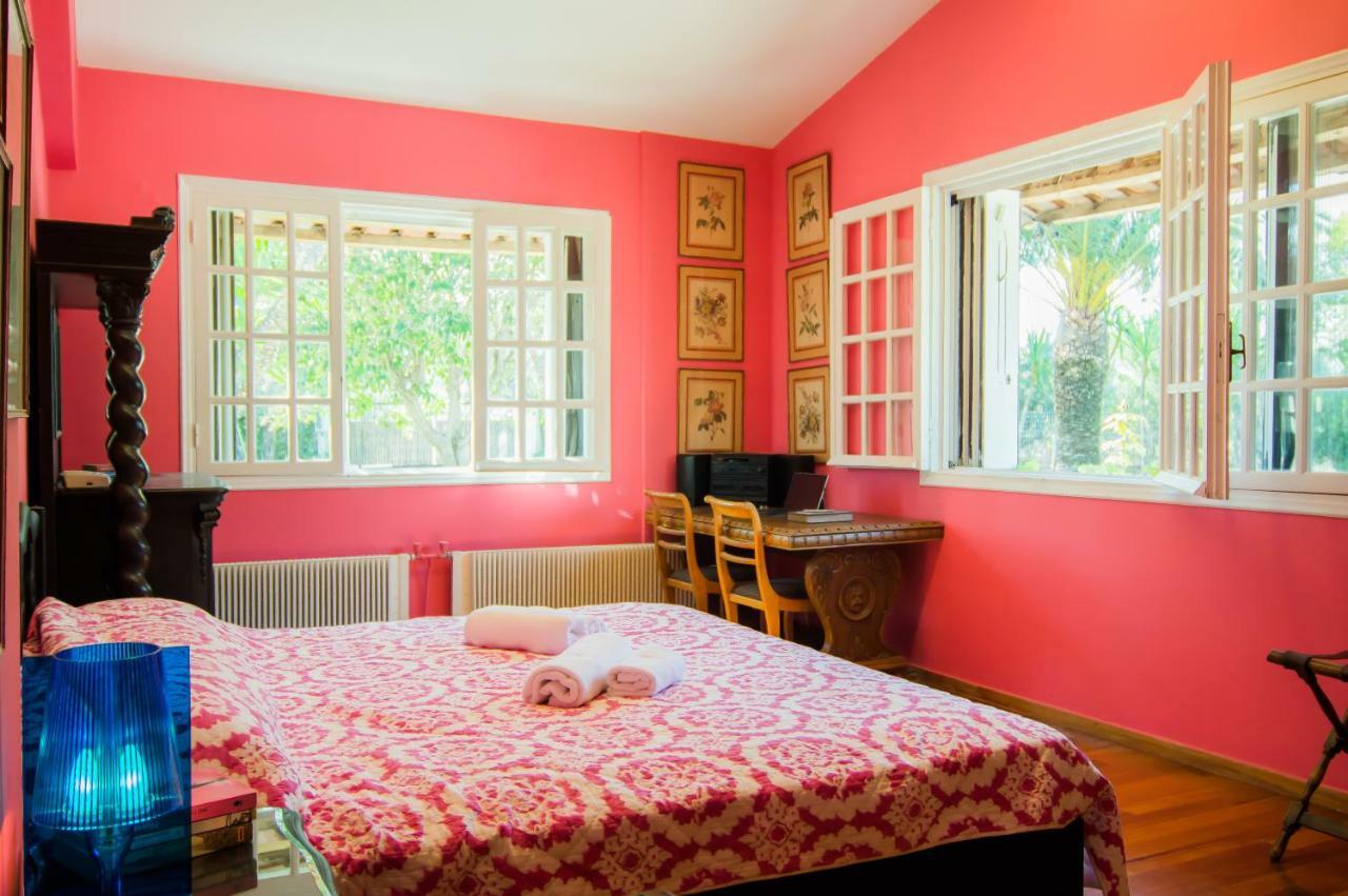Country Villa Peloponnese With Tennis Court And Pool Zevgolateíon Eksteriør bilde